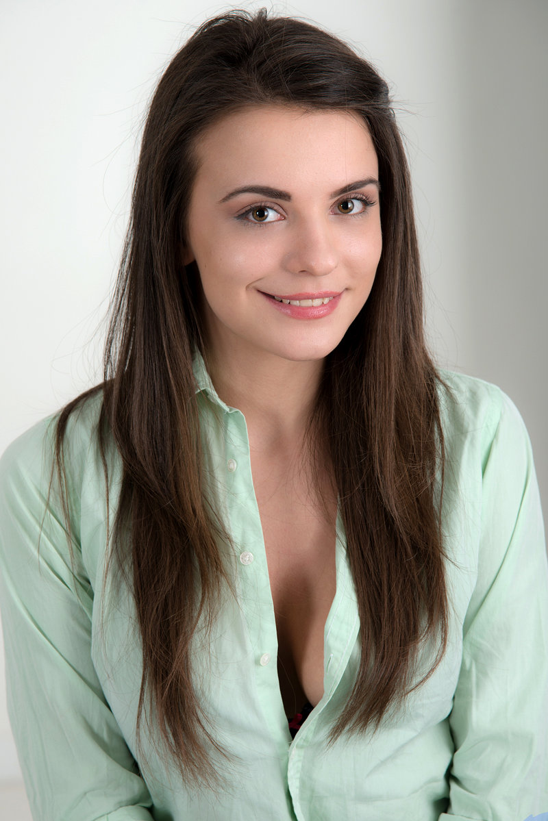 Елена, 59
